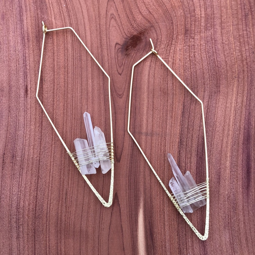 White Geode Threader Hoops! - Picture 3 of 5